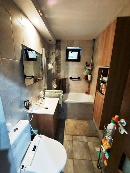 Titan, 3 camere renovat,